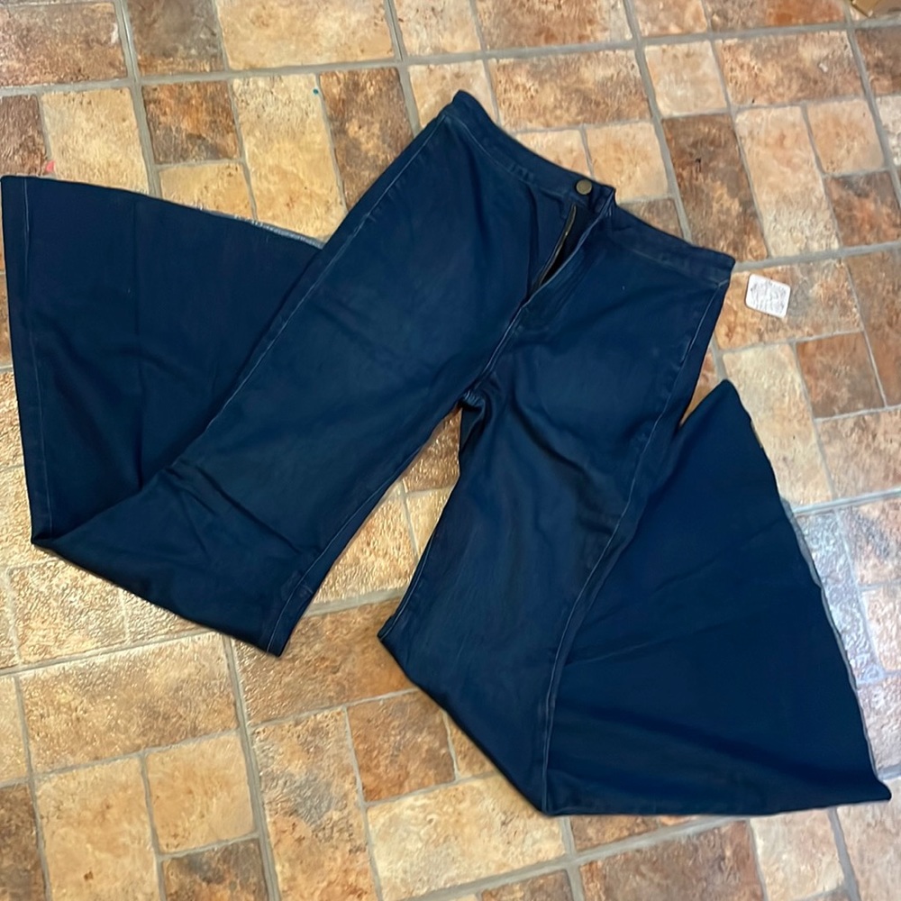 Free People Float On Flares size 30